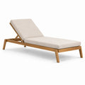 Tumbona de madera y cojín reclinable beige