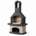 Barbacoa de hormigón y piedra gris con chimenea semicircular